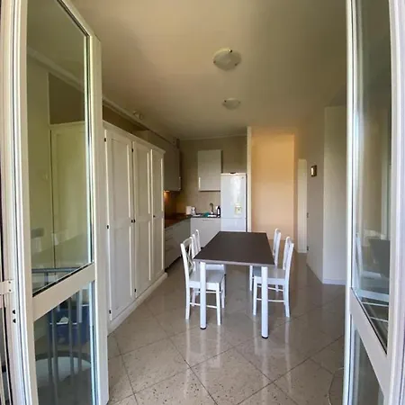 • Lovely Lake View • Apartmán *